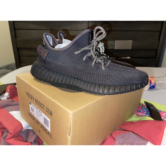 Yeezy Boost 350 SIZE 12 - Picture 2 of 8